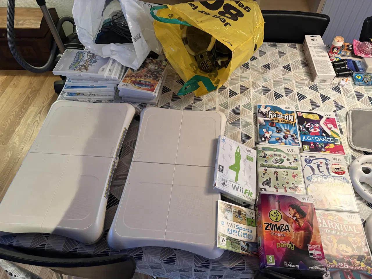 Billede 3 - Nintendo wii inkl tilbehør, spil og skylanders