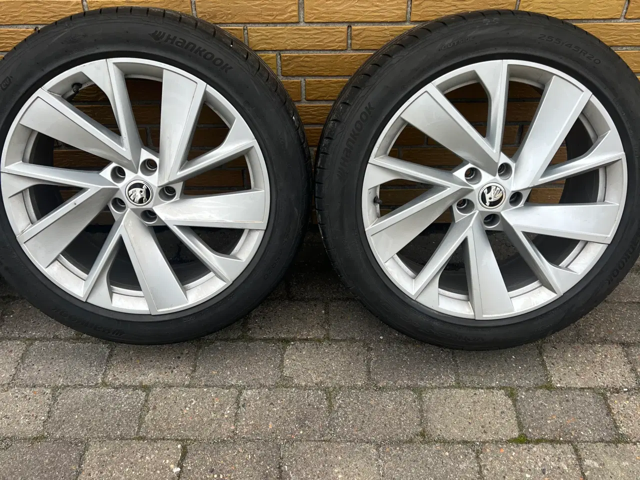 Billede 2 - 20” org. Skoda Enyaq sommerhjul