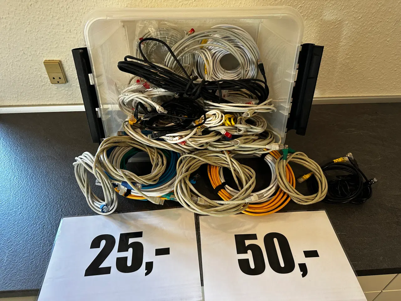 Billede 5 - Diverse kabler sælges stykvis eller i bundter.