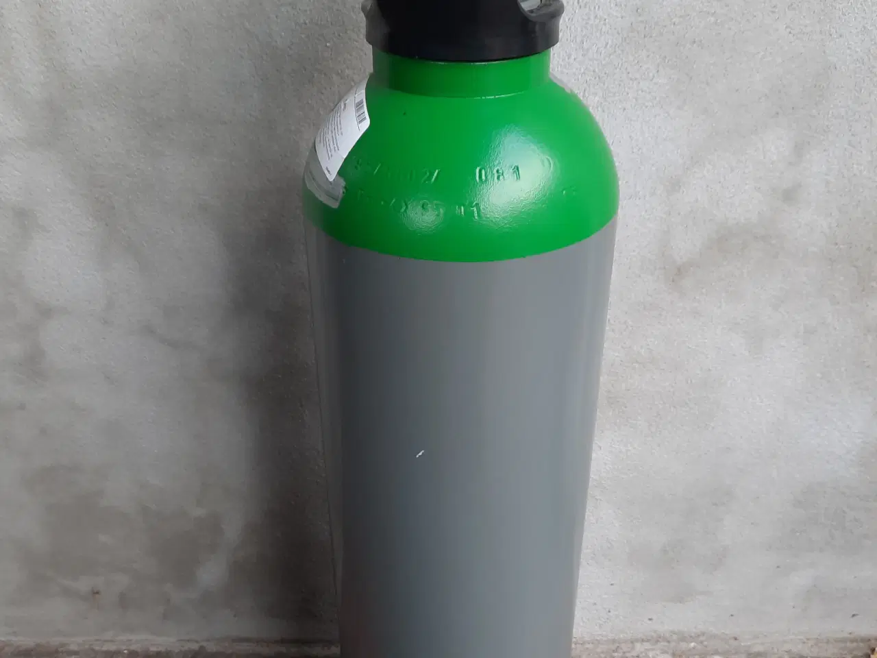 Billede 7 - Argonflaske 10 liter Fuld og plomberet Yara.
