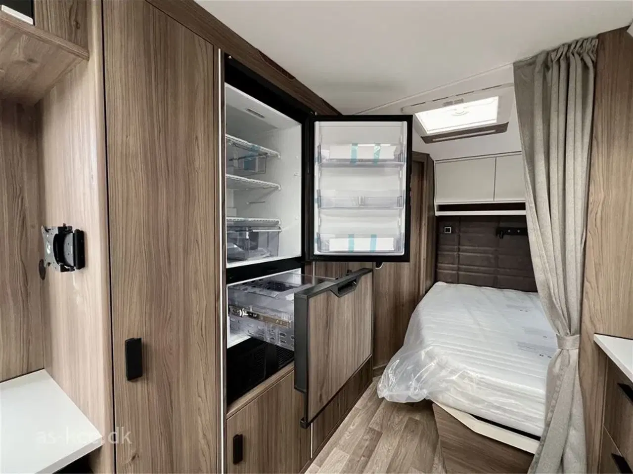 Billede 15 - 2025 - Kabe Smaragd 520 XL KS Premium Line   Kabe Smaragd XL KS Premium Line