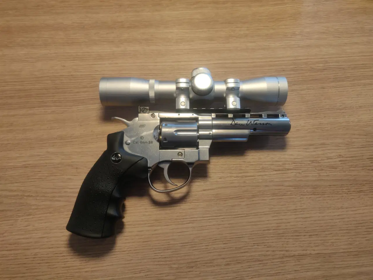 Billede 2 - Dan Wesson 4" hardball revolver med kikkertsigte 