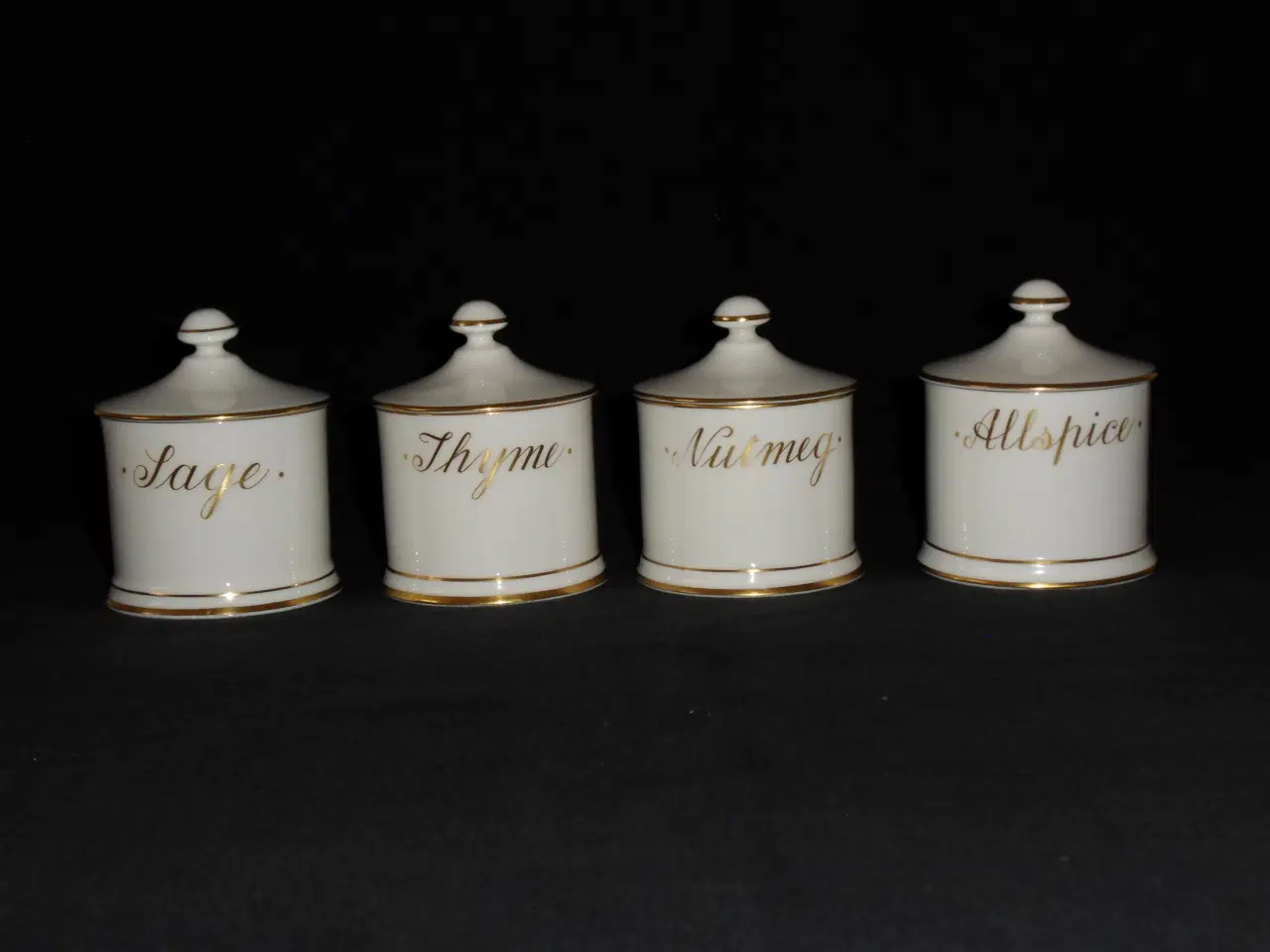 Billede 1 - Krydderikrukker. Ældre. Queensberry. Staffordshire