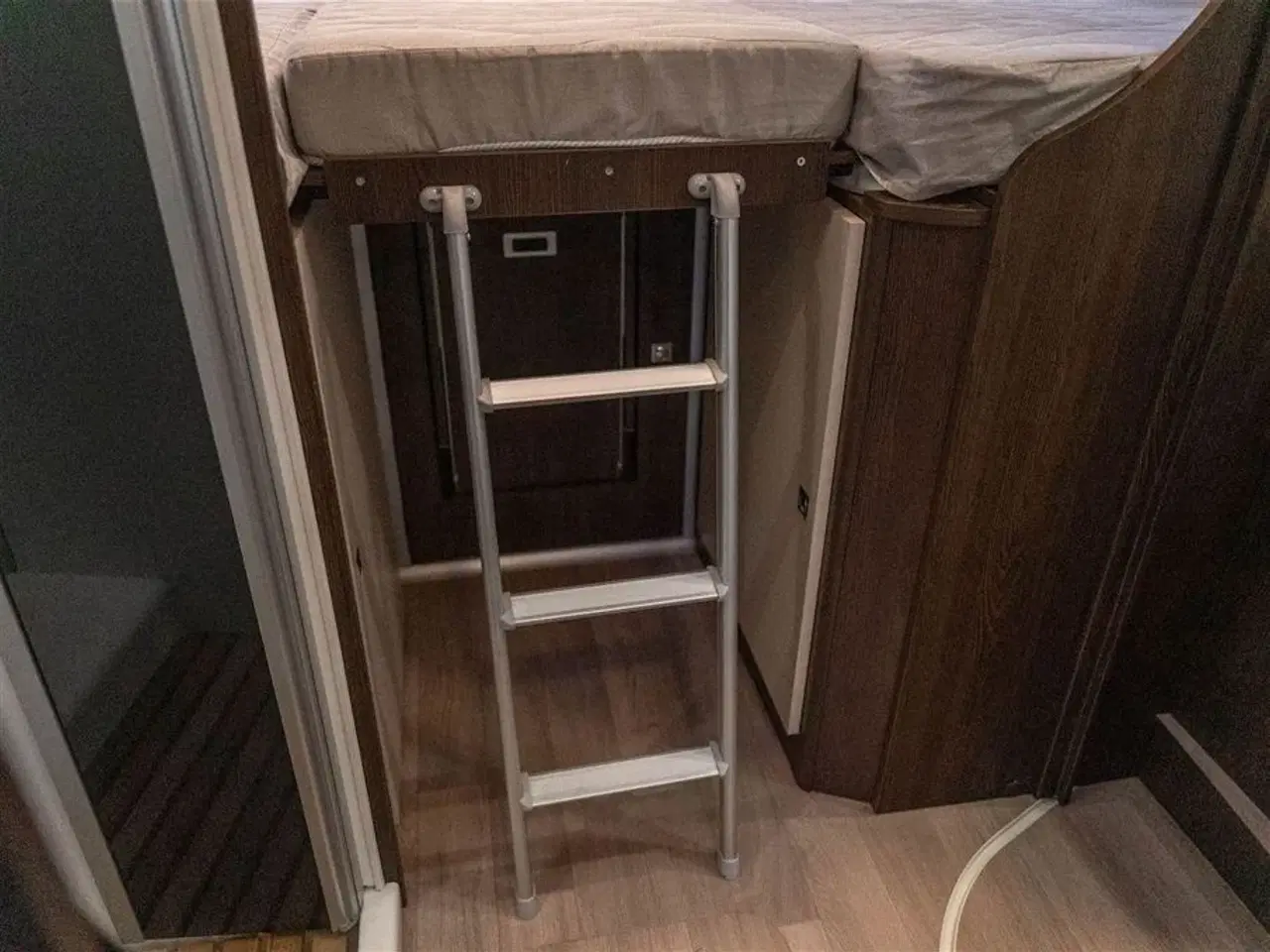 Billede 36 - 2022 - Benimar Sport 363 NK