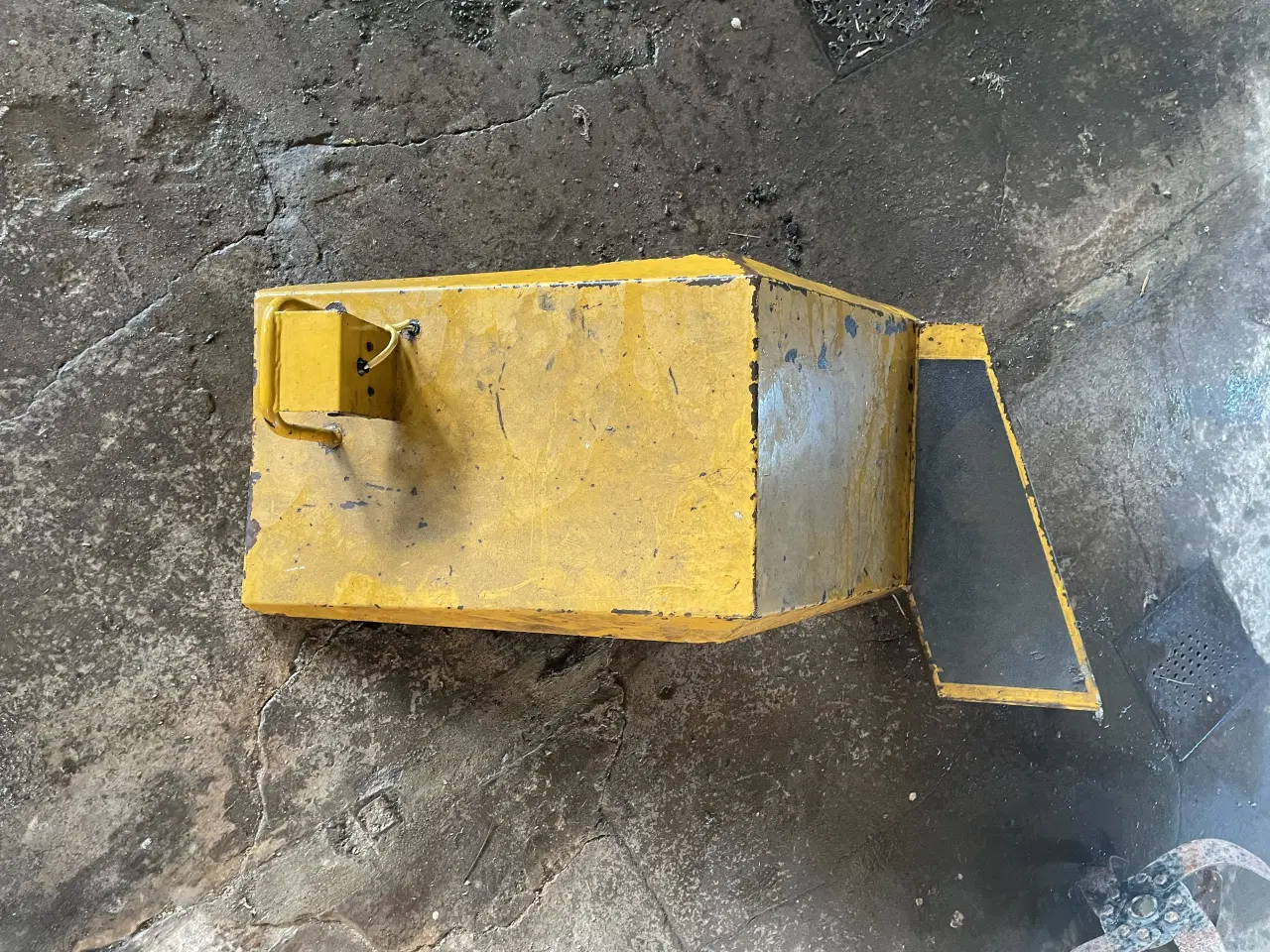 Billede 2 - Forskærm til Hydrema 906A