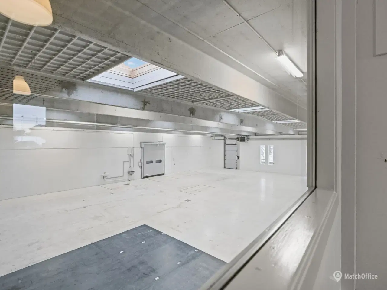 Billede 13 - Regulært lagerlejemål med portadgang