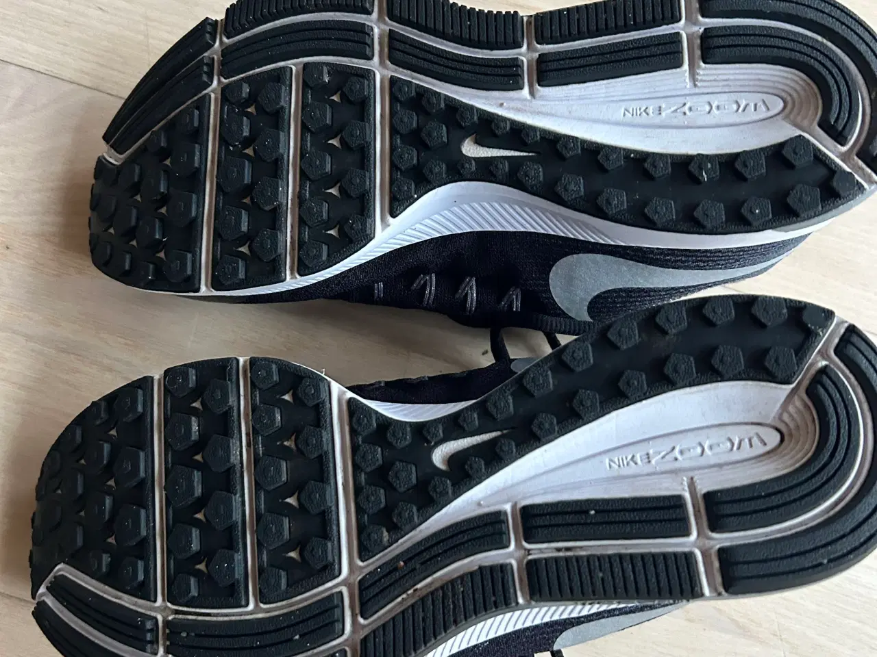 Billede 3 - Nike sko str 39