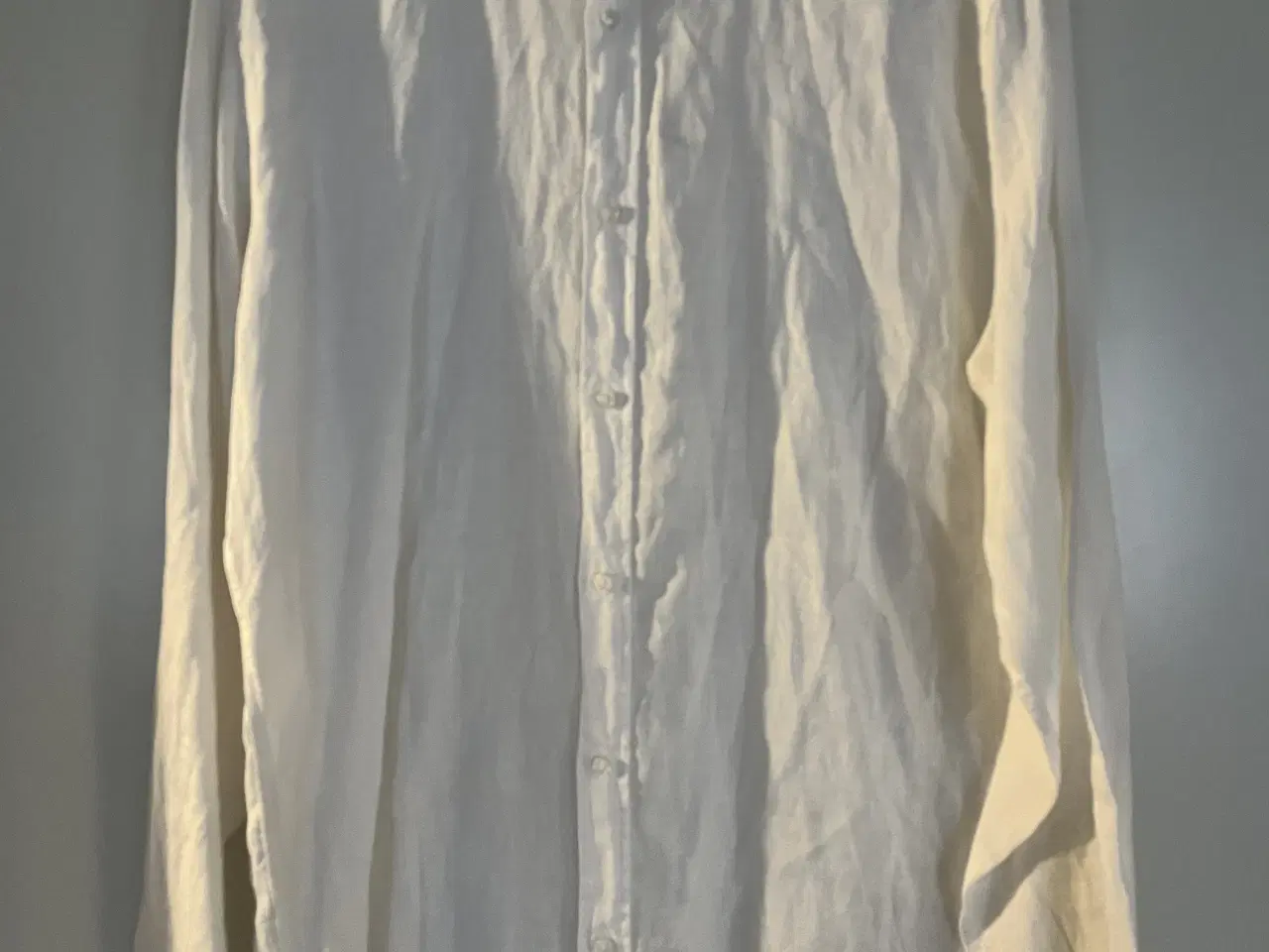 Billede 1 - Zara hør skjorte 