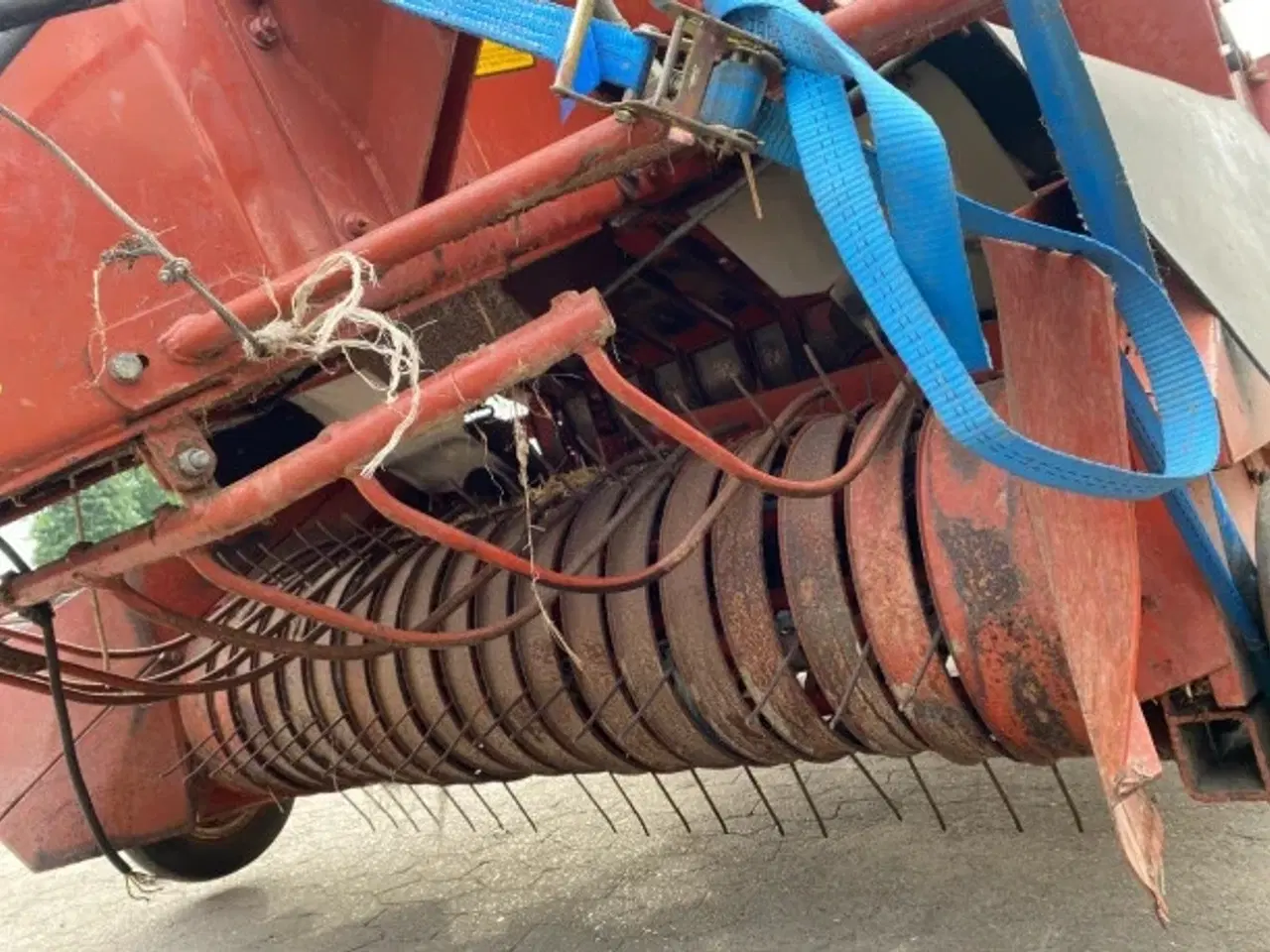 Billede 7 - Hesston 4700 Sælges i dele/For parts