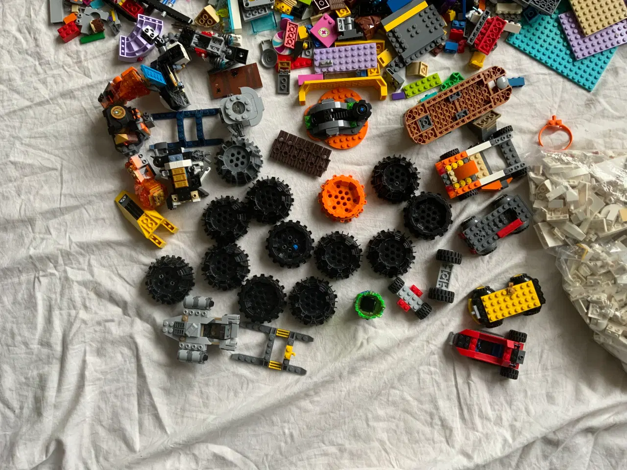 Billede 3 - Over 5,1 kg BLANDEDE LEGO