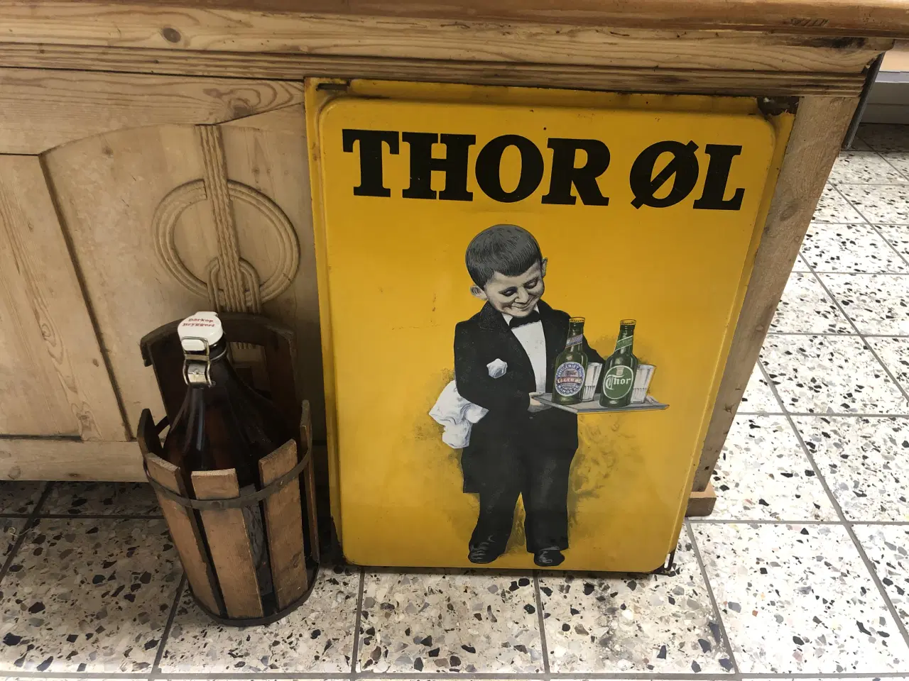 Billede 1 - Fed Thor skilt 