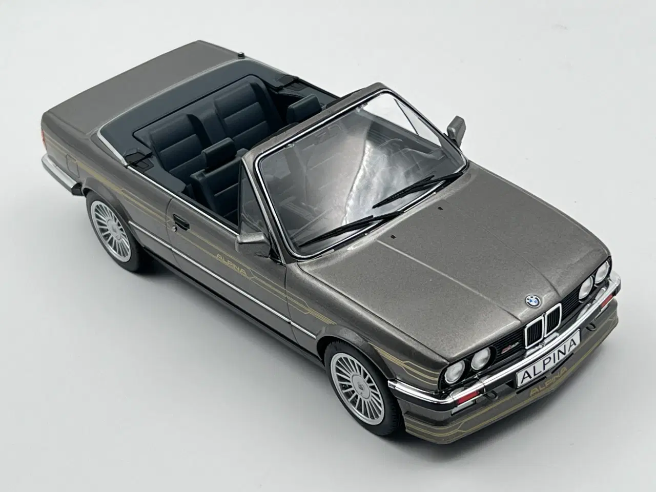 Billede 4 - 1987 BMW Alpina C2 2,7 E30 Cabriolet 1:18
