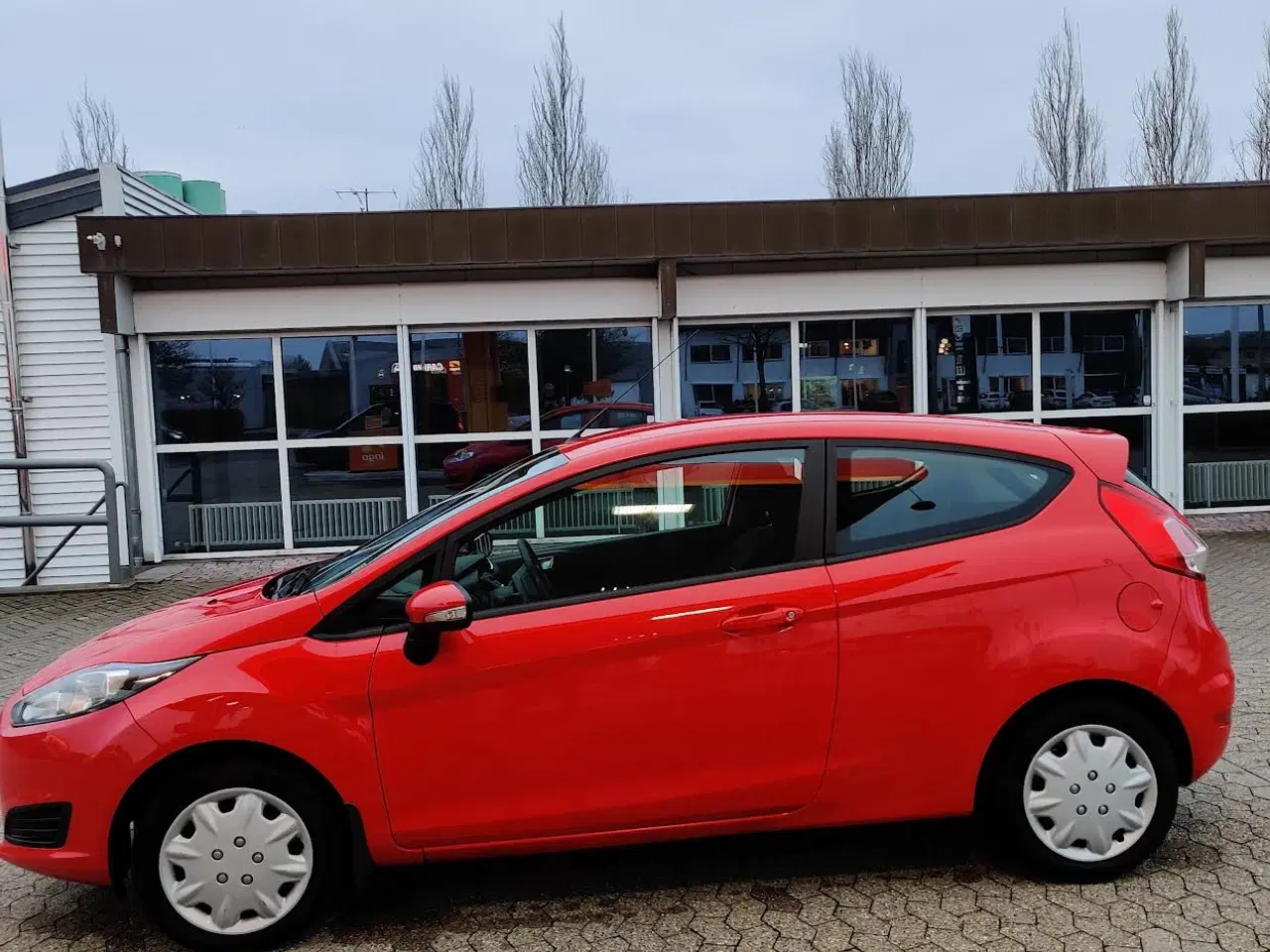 Billede 4 - Fin Ford Fiesta, lav km.