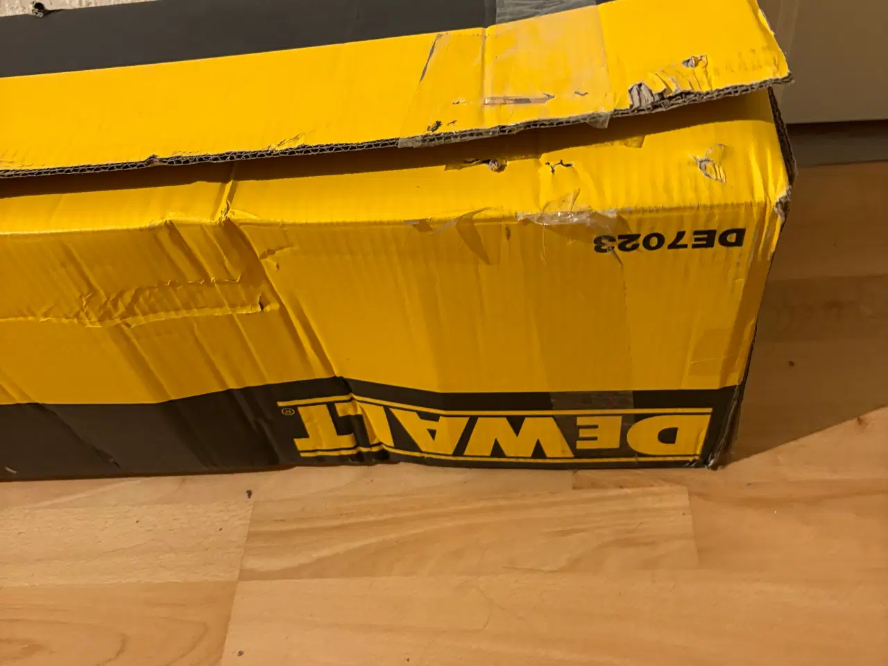Billede 5 - DeWalt kap-/geringssav  med arbejdsbord