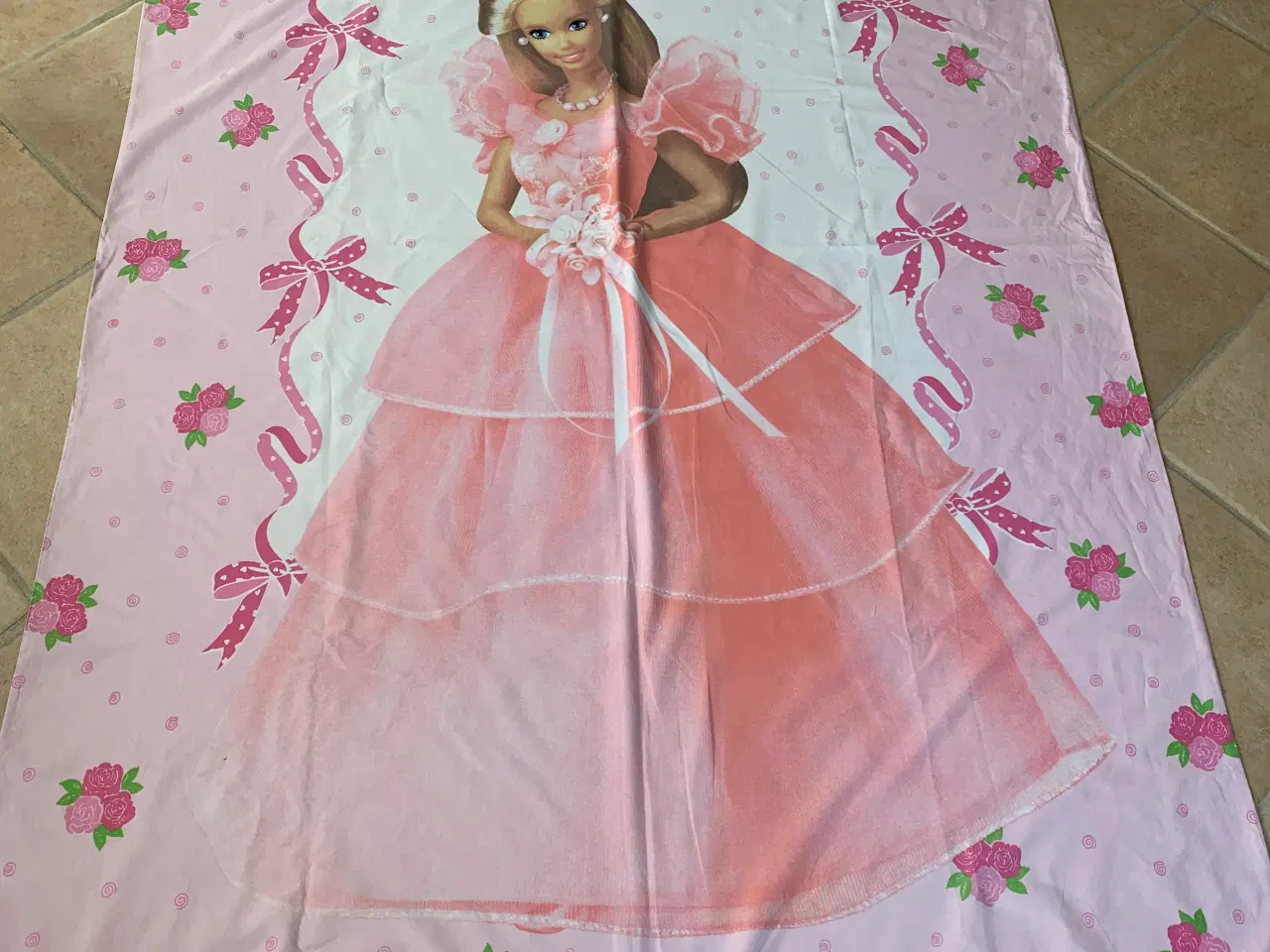 Billede 1 - Barbie sengetøj 140x200 cm 