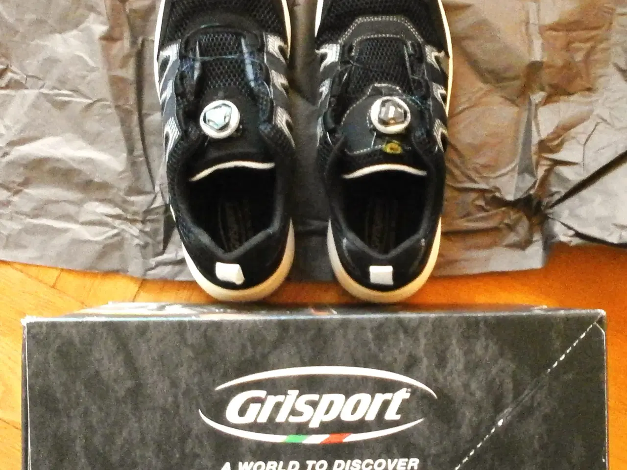 Billede 2 - Grisport 70164 sikkerhedssko S1P, Sort/Hvid