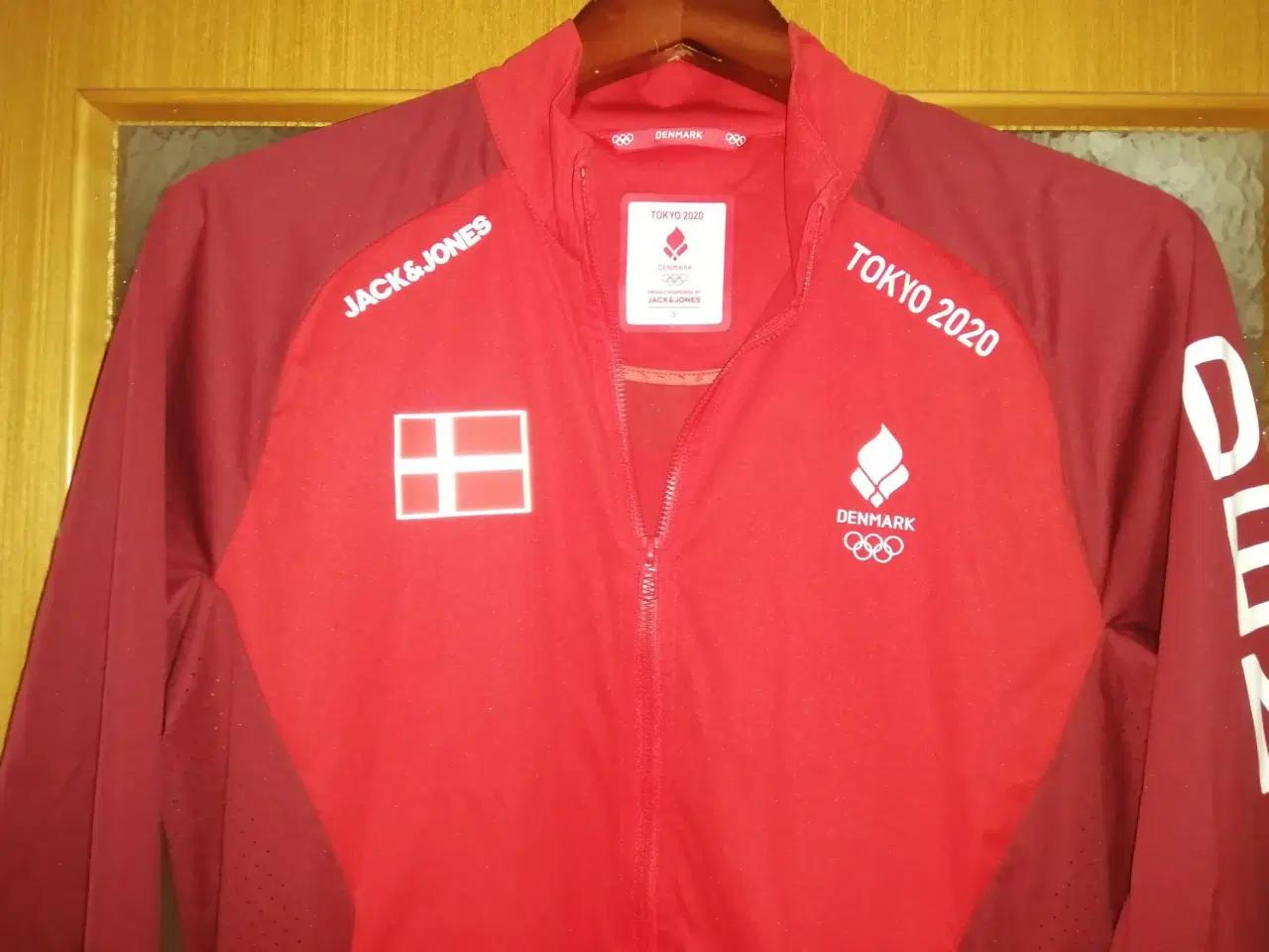 Billede 2 - NY JACK & JONES OL 2020 TOKYO TRACK JACKET, STR S