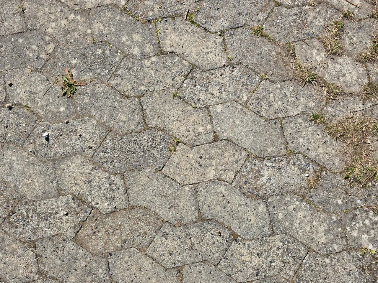 Billede 1 - Gratis belægningssten kan afhentes i Gilleleje