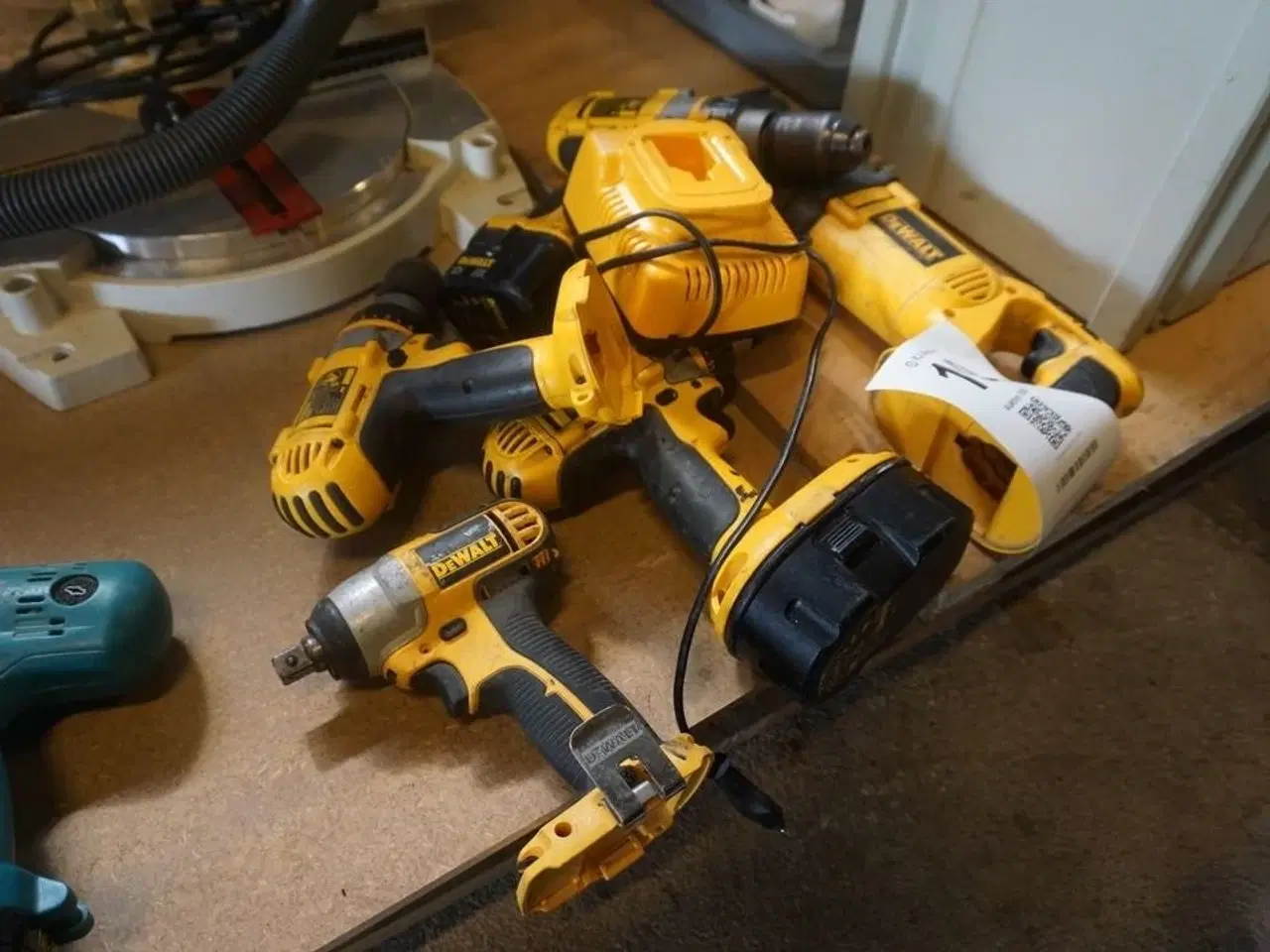 Billede 2 - Bore- og skruemaskine, Dewalt