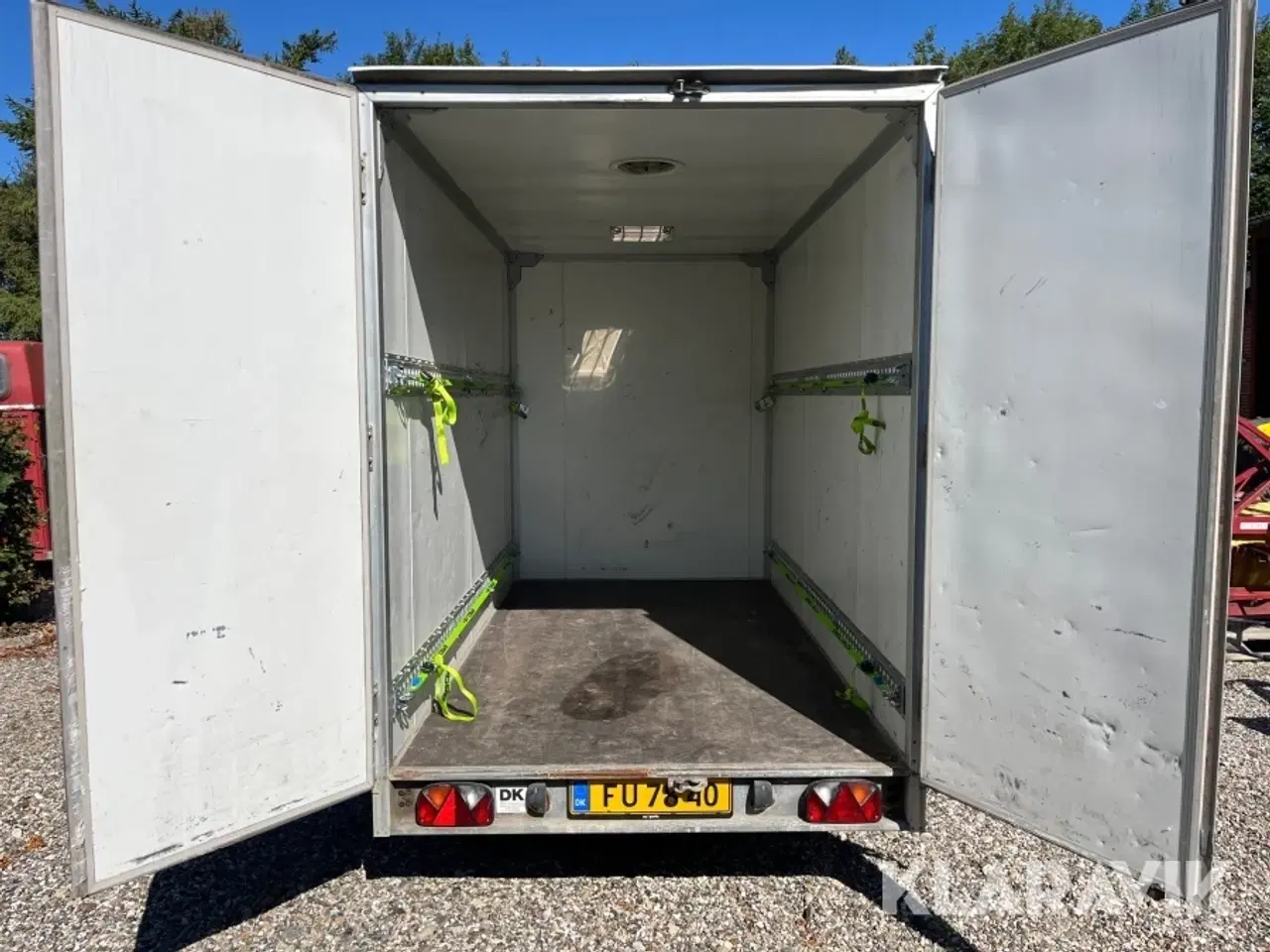 Billede 10 - Trailer Humbaur HK 25 cargomodel isoleret