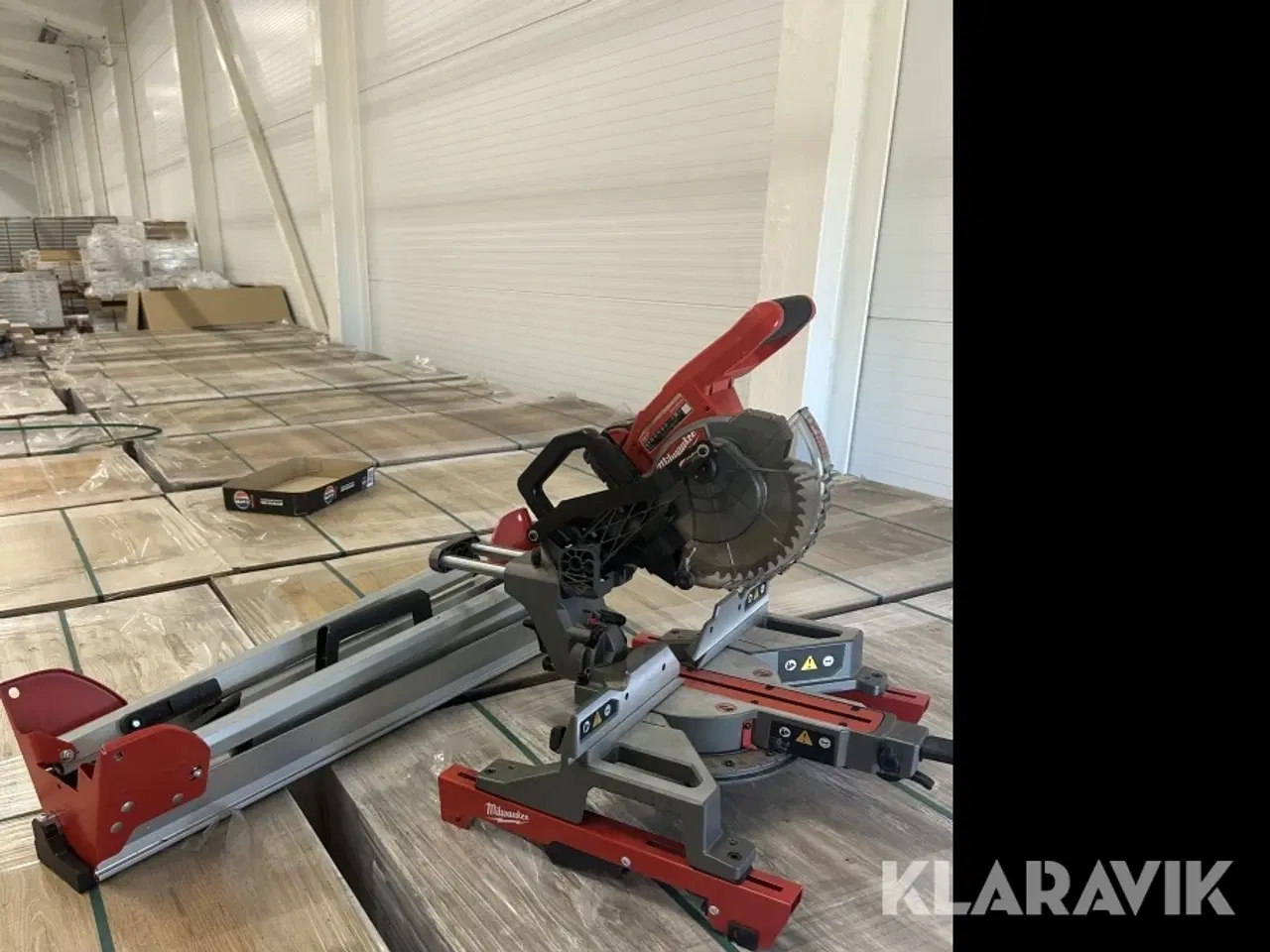 Billede 1 - Milwaukee kap- / geringssav Milwaukee M18 FMS190