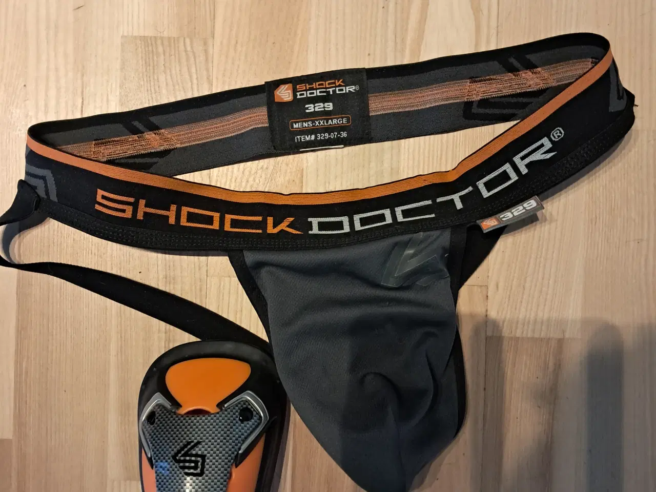 Billede 2 - Shock Doctor skridt beskytter