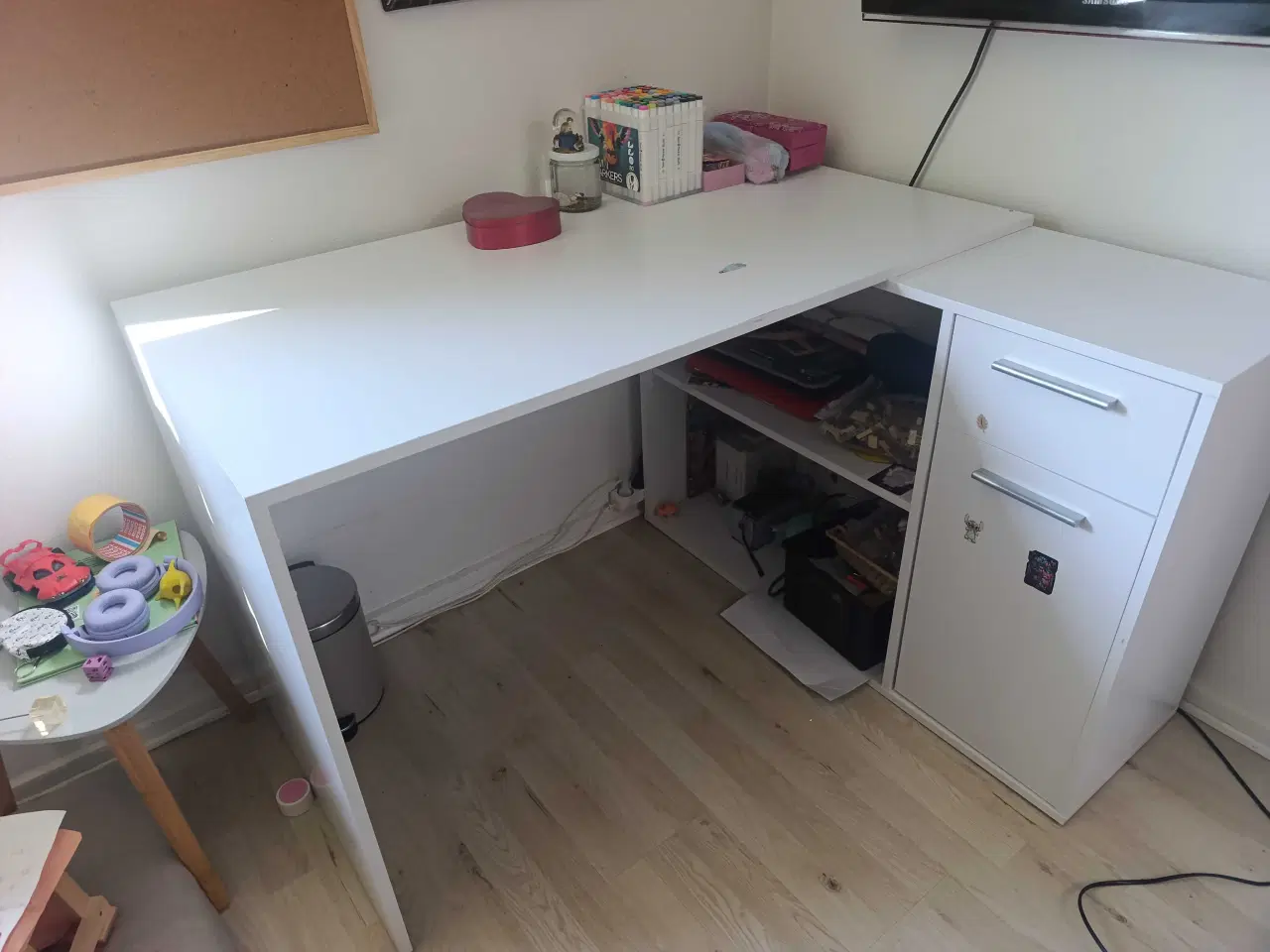 Billede 1 - Robin skrivebord hvid Vicco