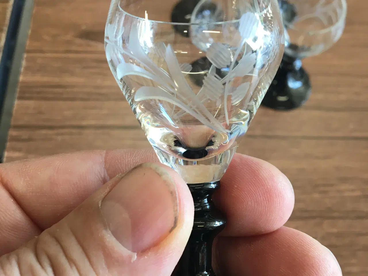 Billede 1 - Glas Holmegaard snapseglas med sort fod