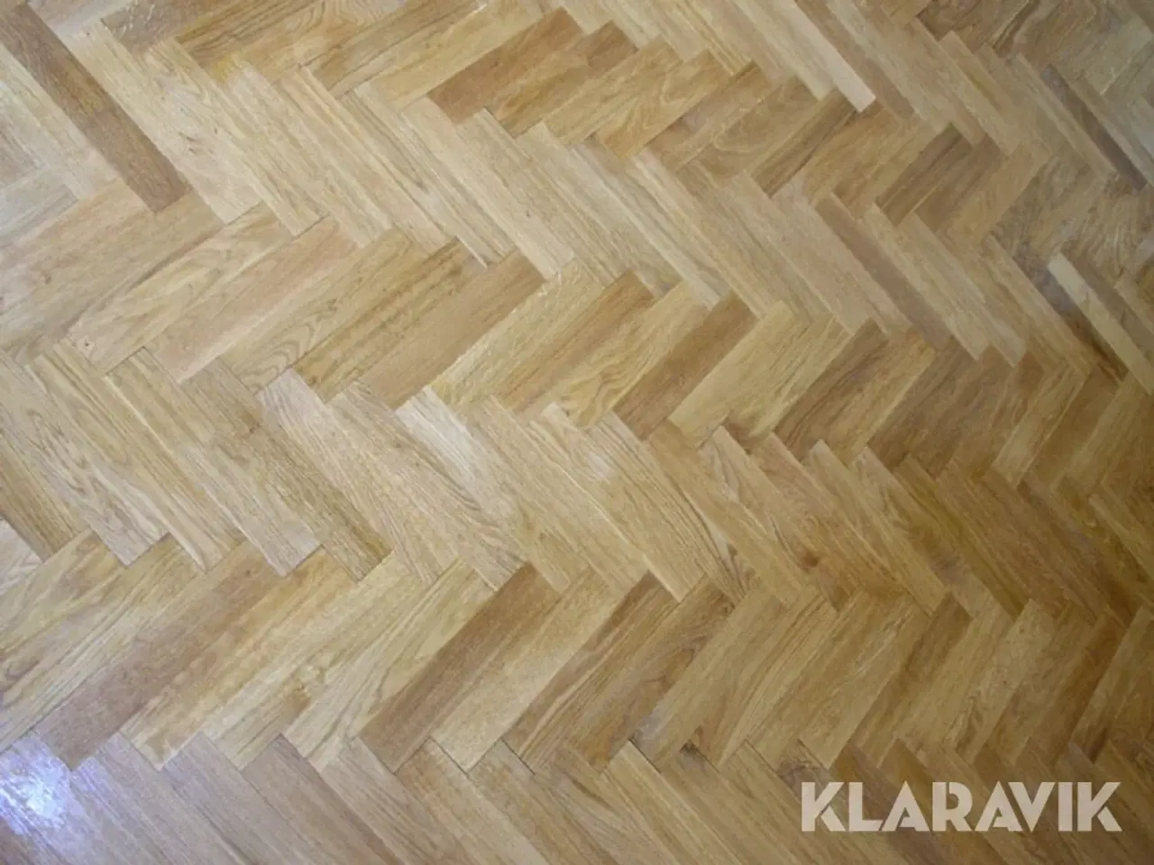 Billede 1 - Gulv massivt ege sildebensparket ubehandlet egetræ 151,20 m2 lot