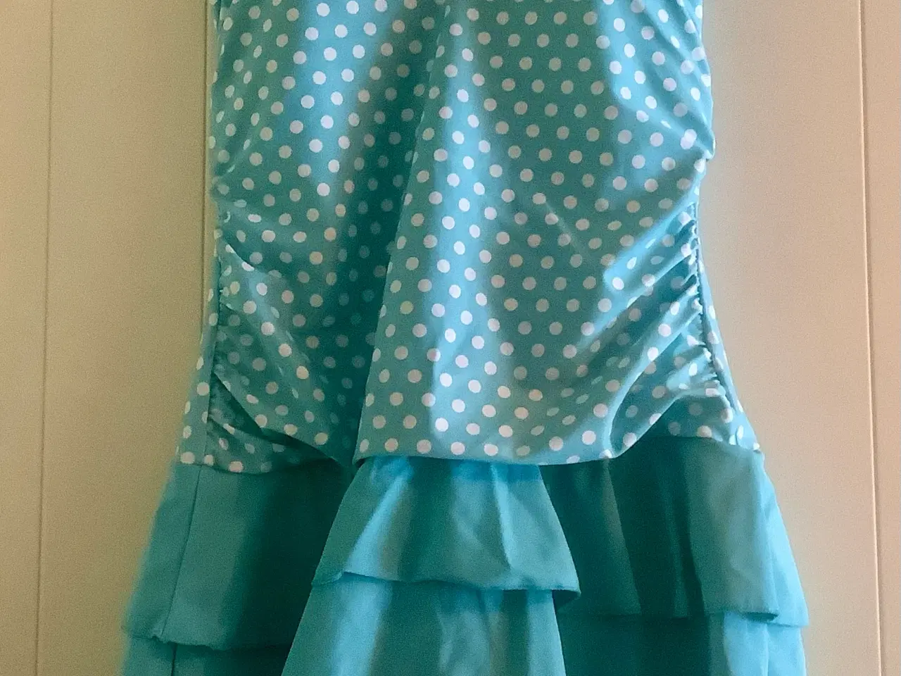 Billede 1 - Retro badedragt med skørt og tunika.