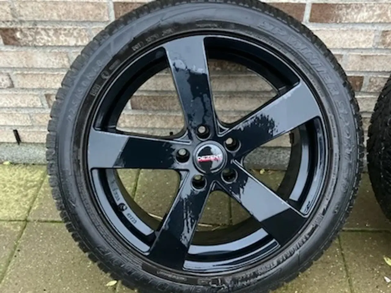 Billede 2 - Dezent Alufælge 5 x 112 m Vinterdæk 225/50R18