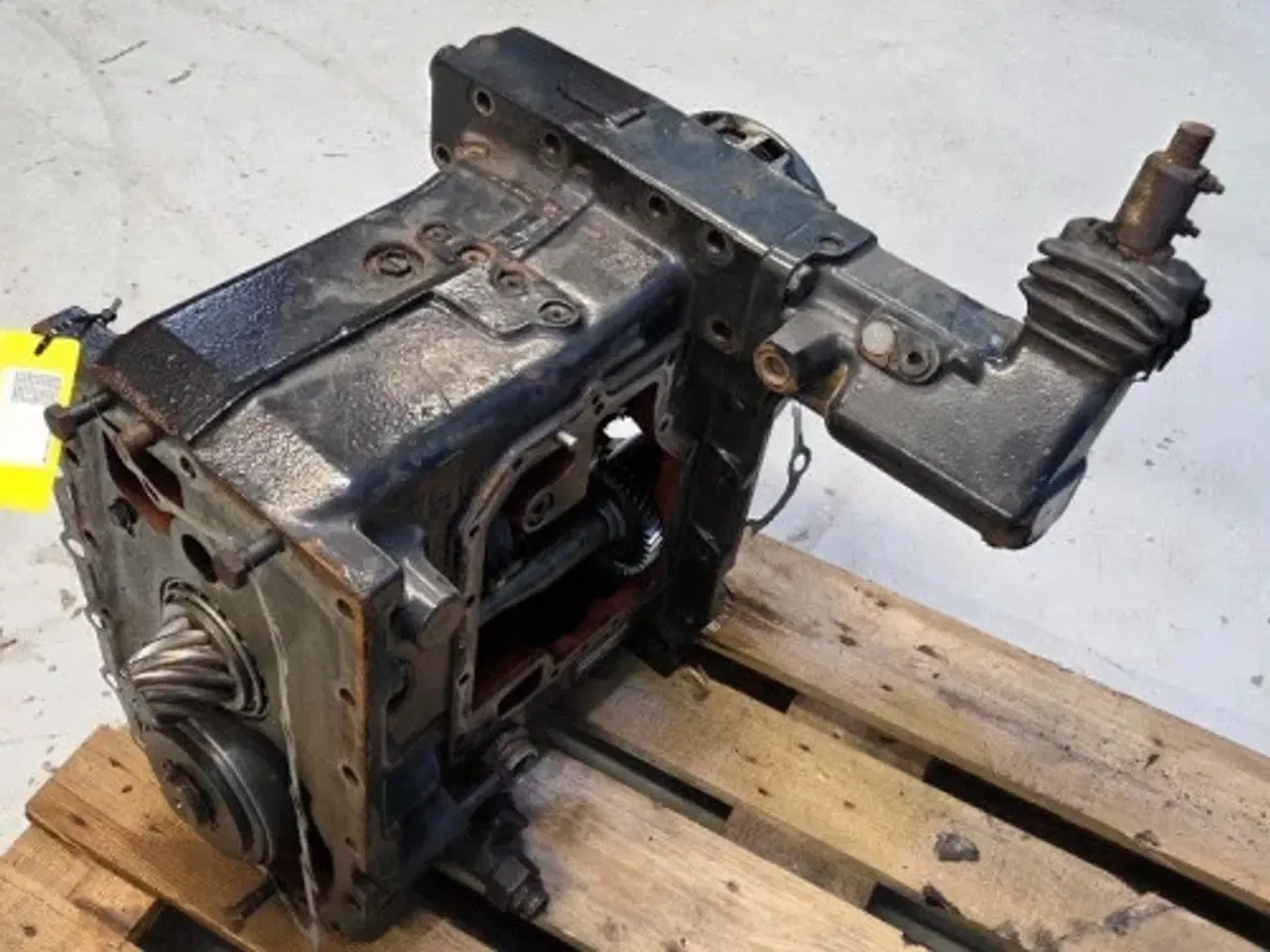 Billede 21 - Deutz Agrotron 90 Gearkasse 04423267