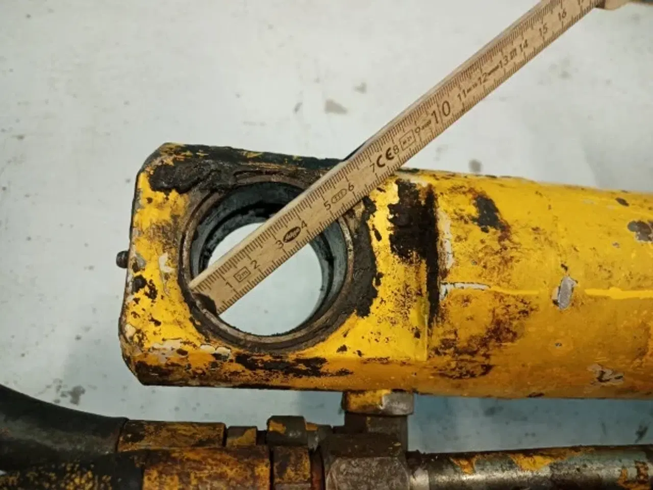 Billede 6 - Ford 655 Løftecylinder 83953479