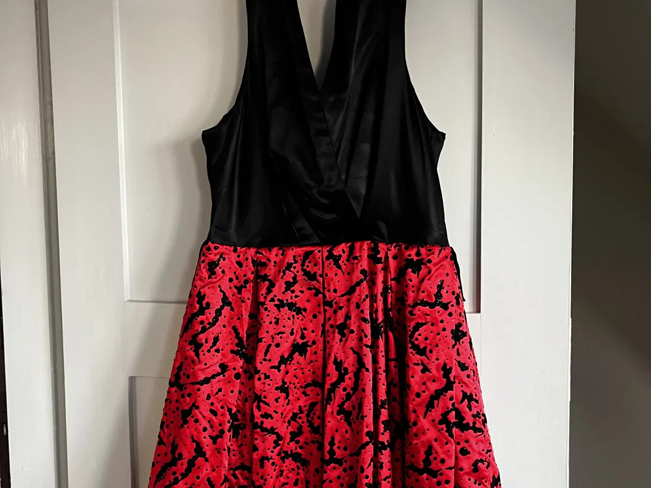 Billede 1 - Festkjole