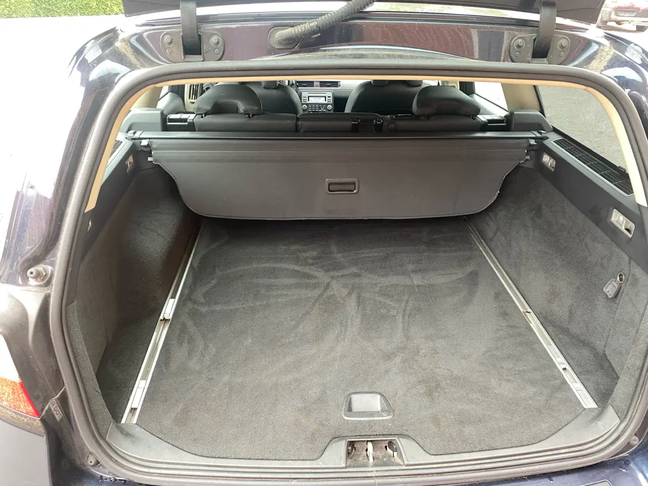 Billede 5 - Volvo V70 2,5 T Momentum 200HK Stc 6g