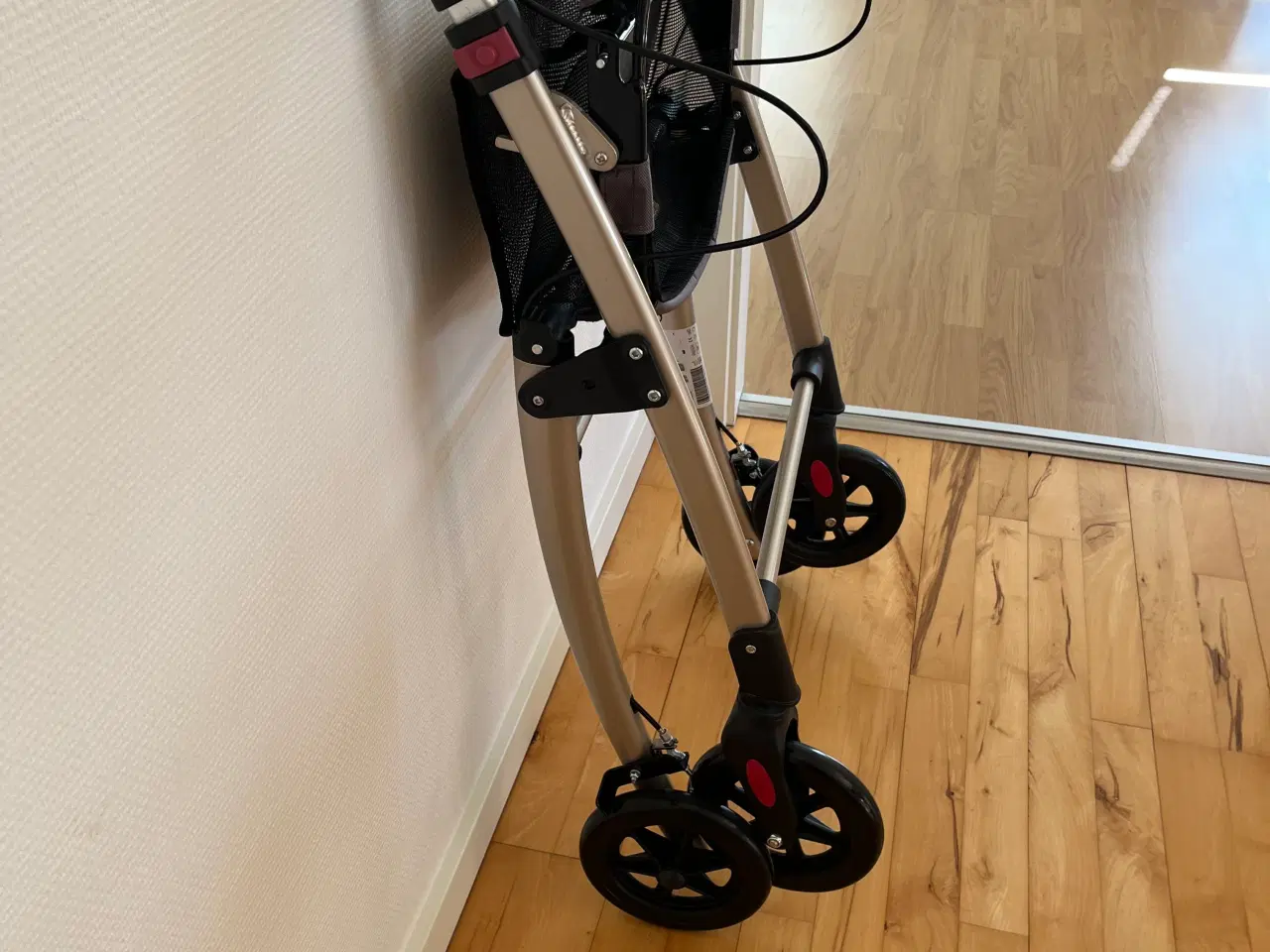 Billede 4 - Rollator