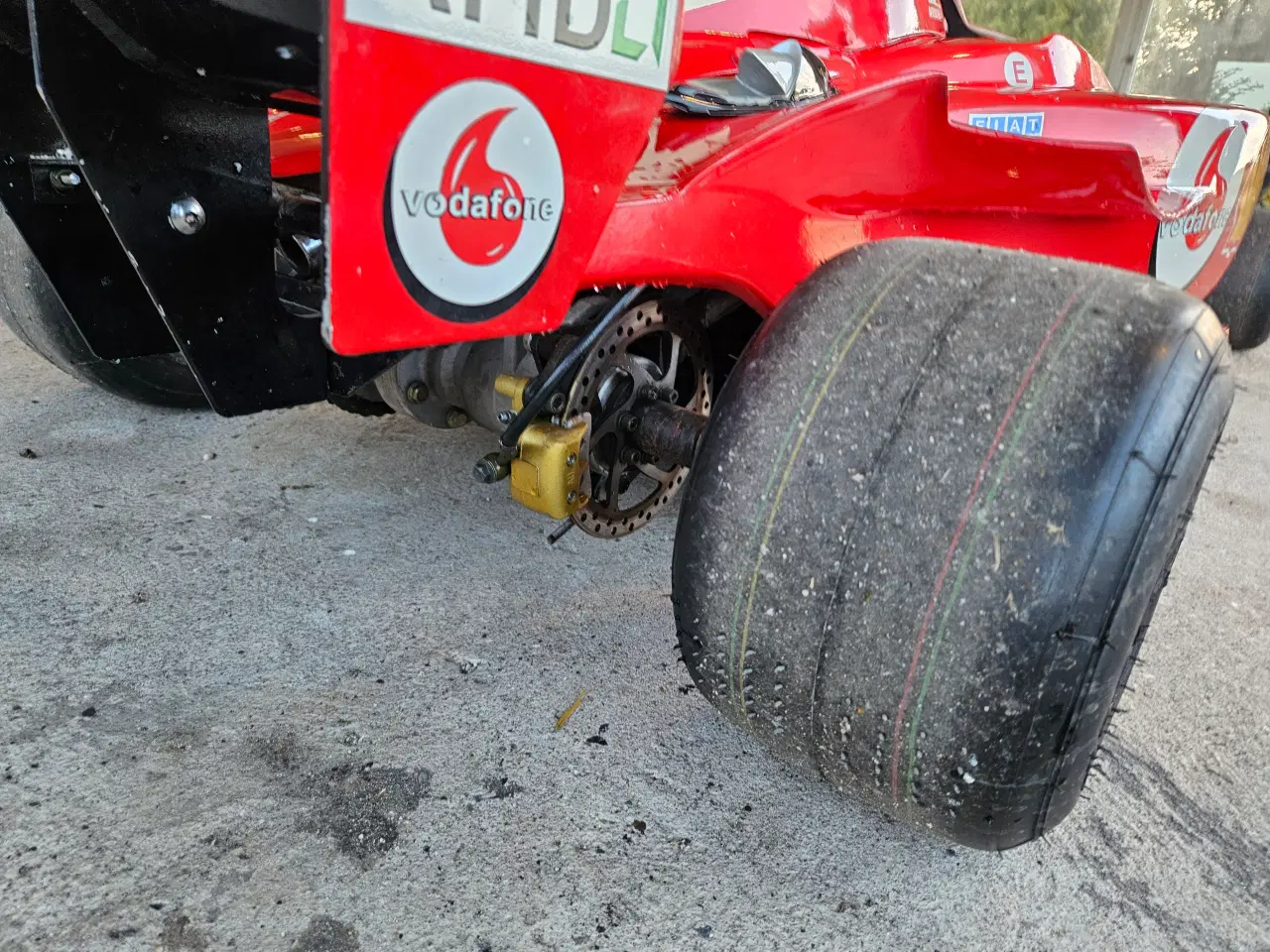 Billede 7 - Sjov lille børne Ferrari Forme 1