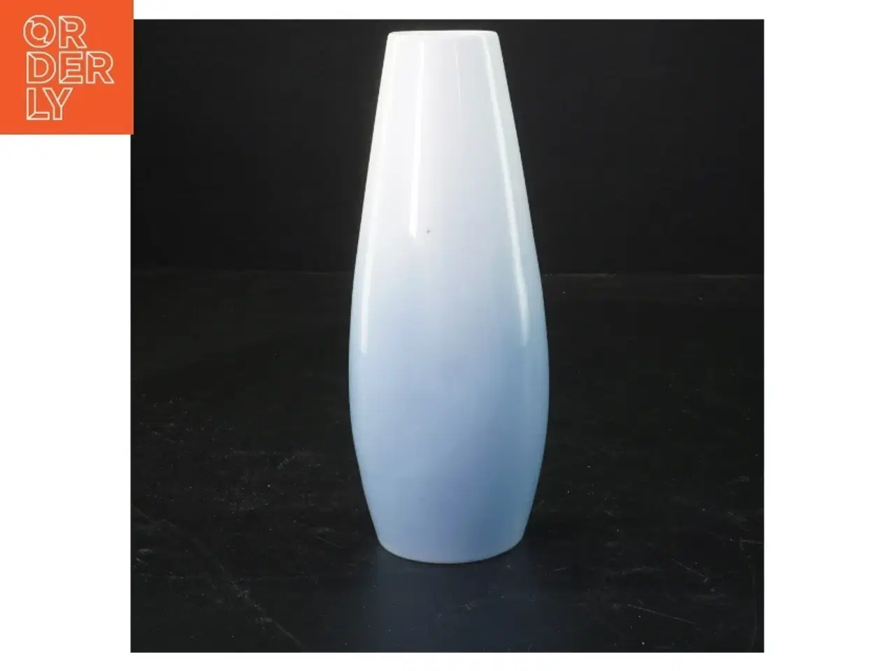 Billede 2 - Royal Copenhagen vase med blomstermotiv fra Royal Copenhagen (str. 18 cm)