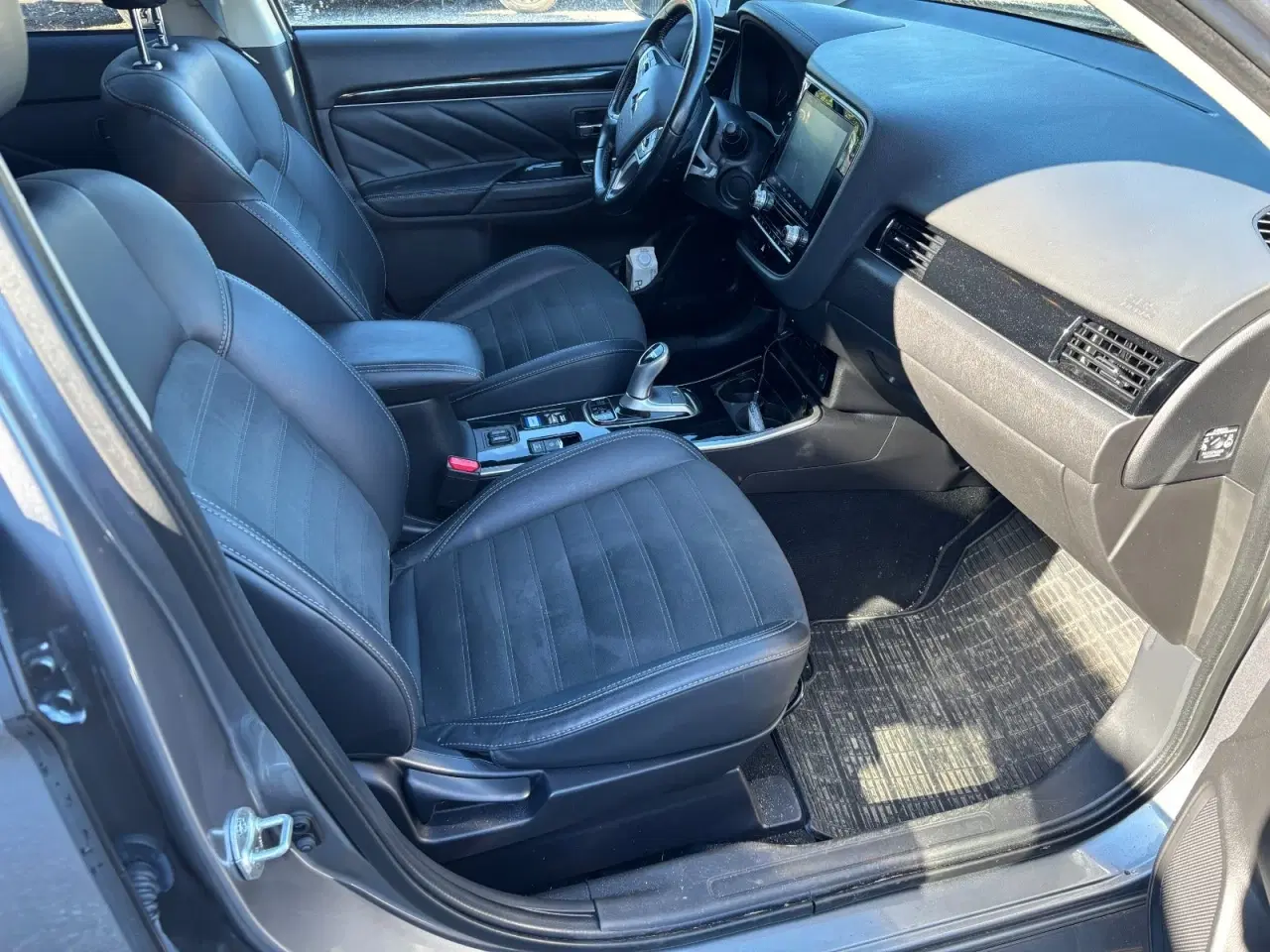 Billede 14 - Mitsubishi Outlander 2,4 PHEV Invite+ CVT 4WD