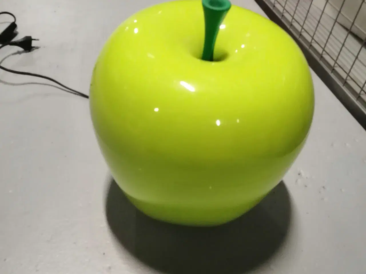 Billede 2 - Æble lampe
