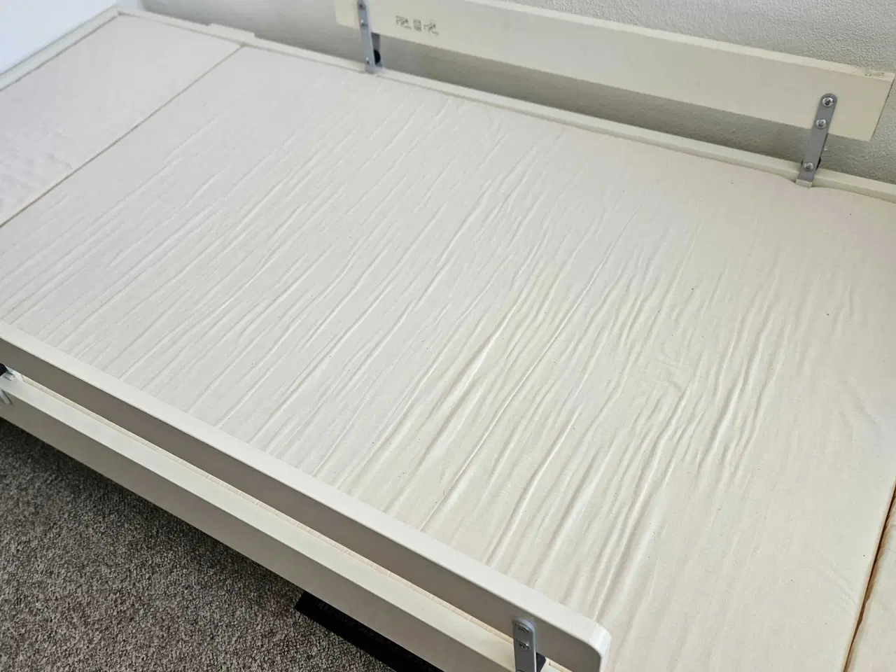 Billede 3 - Vikare seng fra Ikea