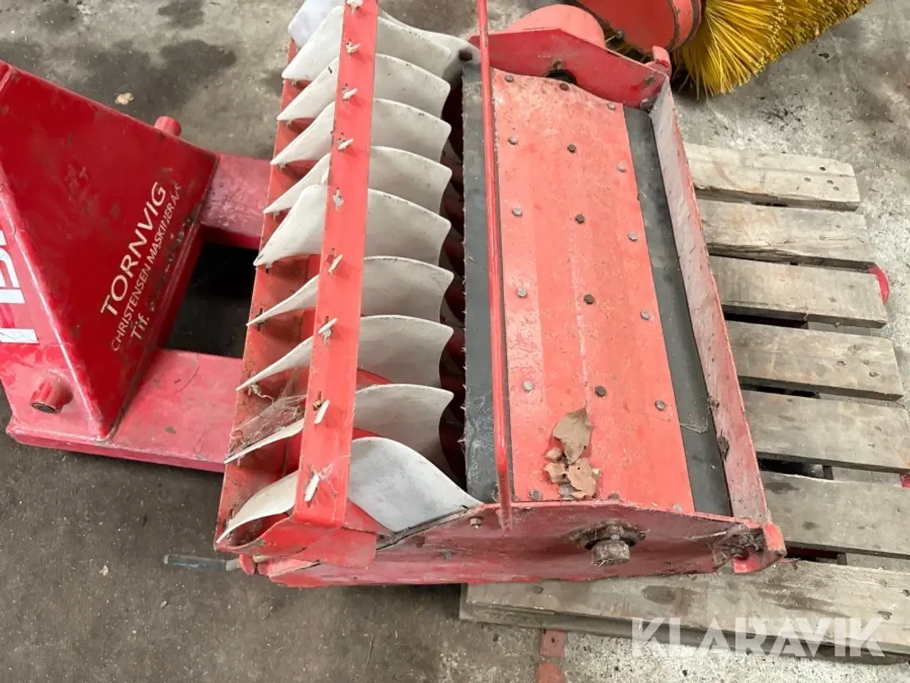 Billede 12 - Fræsemaskine med kost og sneslynge Texas