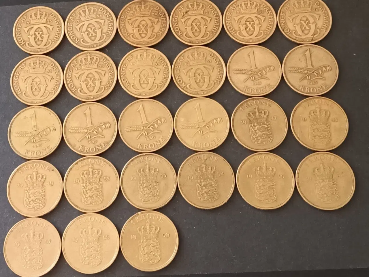 Billede 1 - Danmark 27 stk forskellige 1 kr 1925 til 1959 