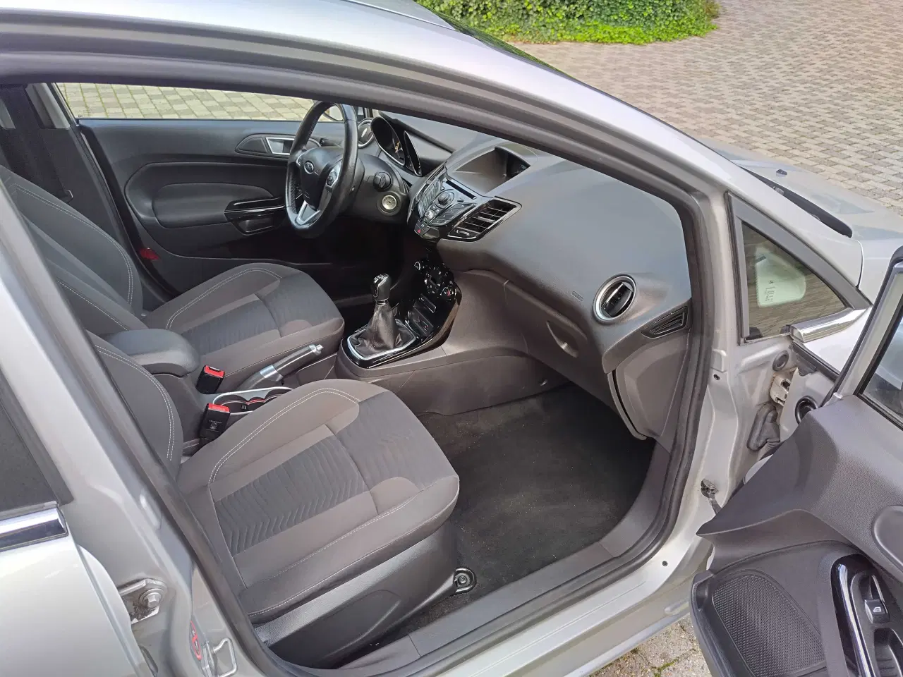 Billede 7 - Ford Fiesta 2013 Faciliteter model med Med lys.