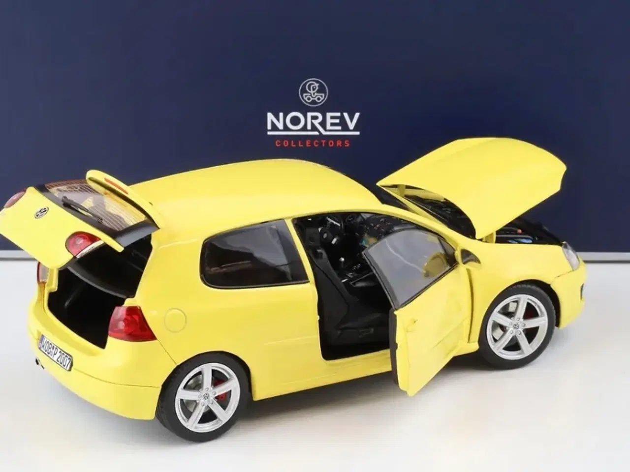 Billede 4 - 1:18 VW Golf GTI V 2007