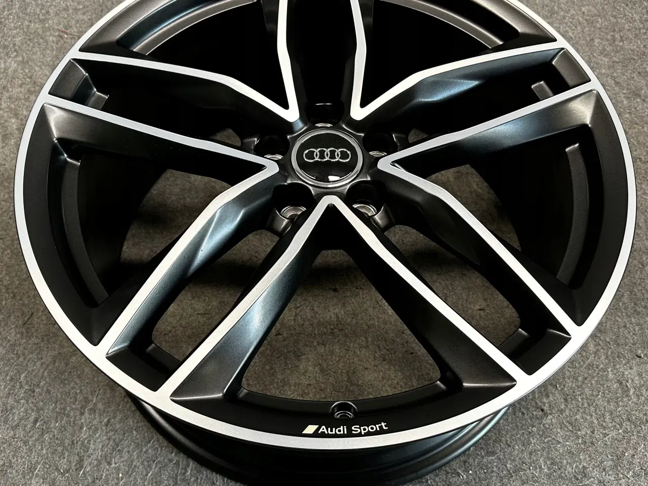 Billede 1 - AUDI A6 4G 4G9 20 8.5" x 20" 5x112 ET 43