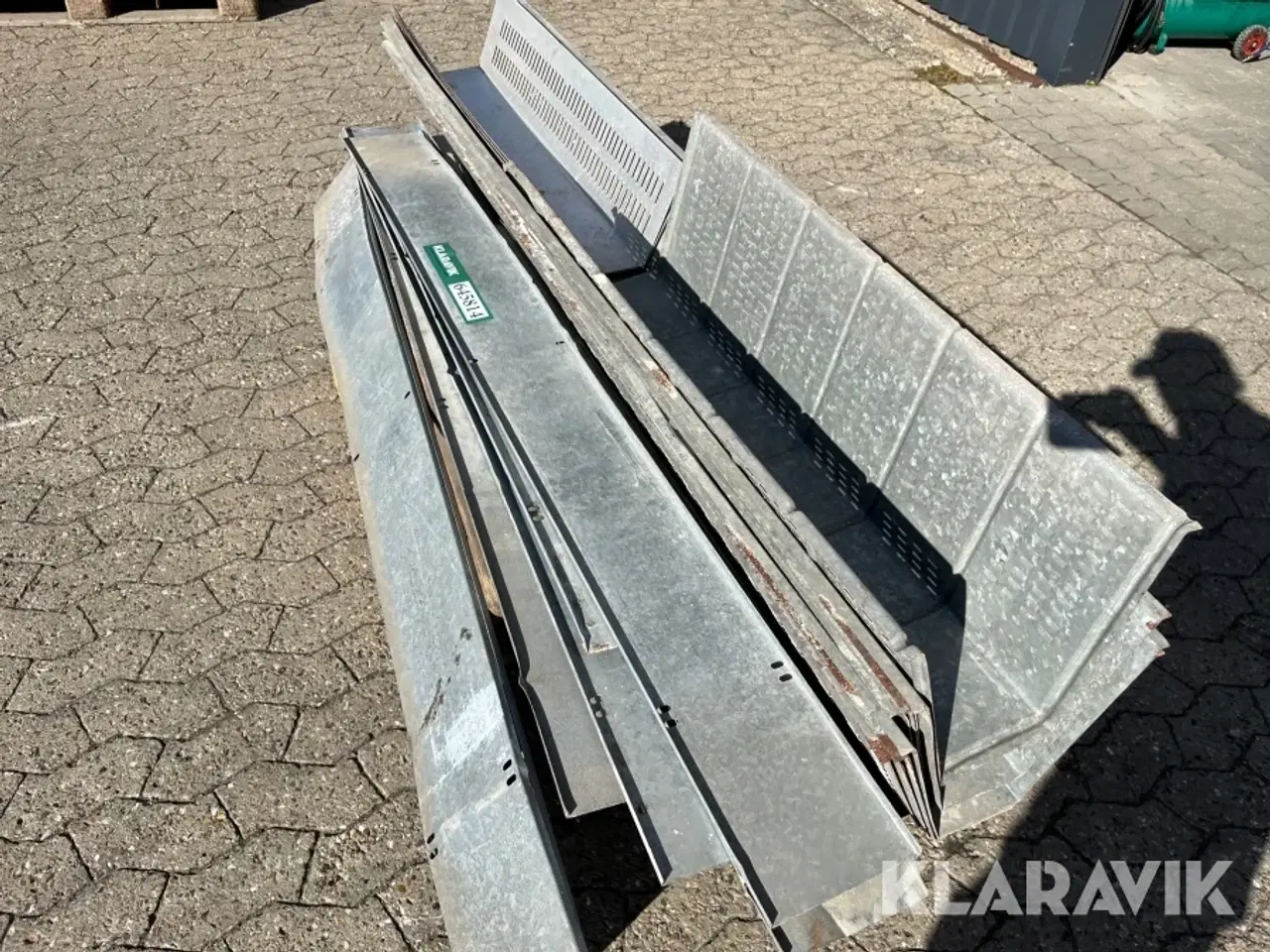 Billede 10 - Tørre kanaler og snegl låg