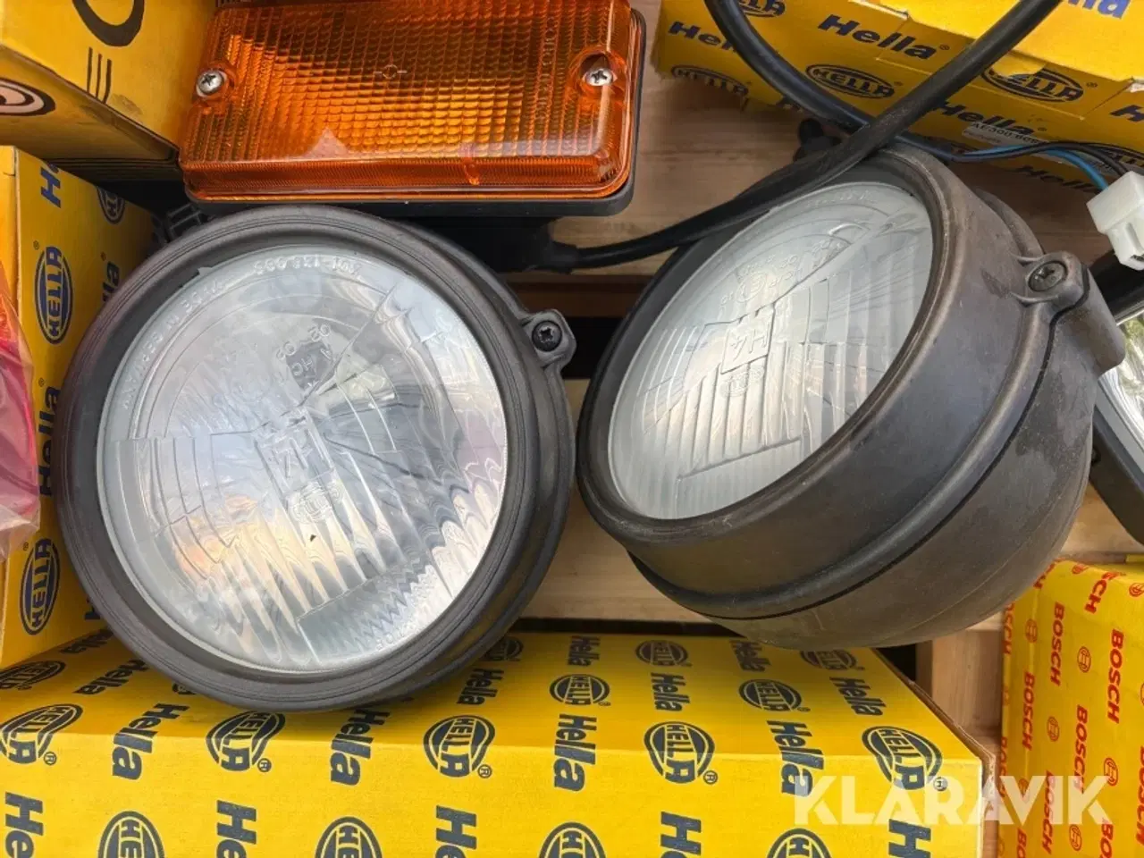 Billede 11 - Lot:Lygter Hella Bosch Cobo Hidromek cirka 25 styk rotorblink og blandede lygter