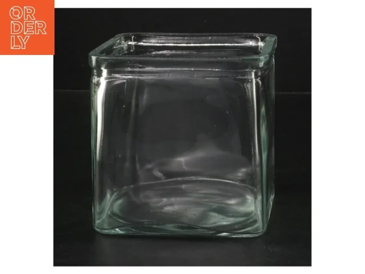 Billede 1 - Glasvase (str. 10x10,5 cm)