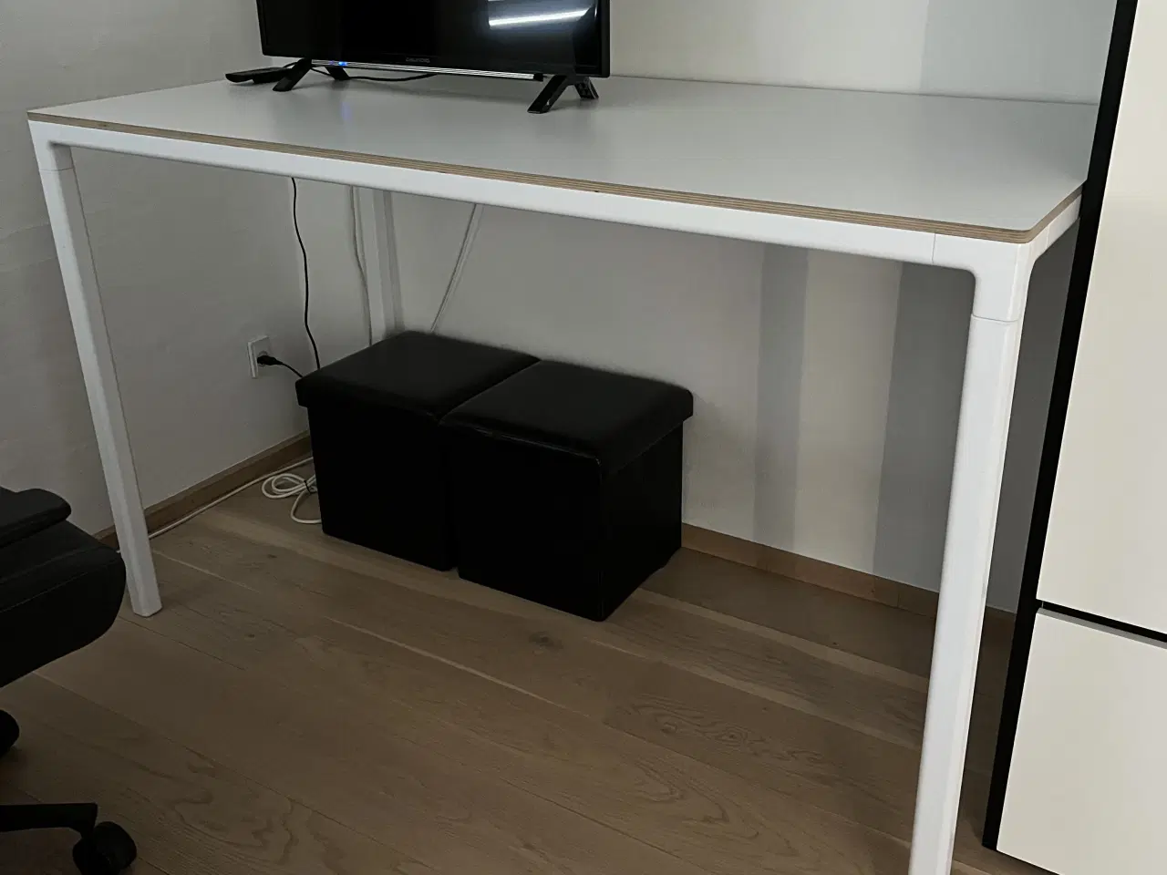 Billede 1 - Hay høj bord